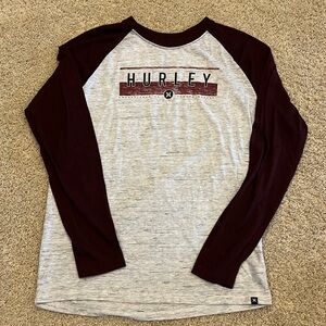 Men’s Hurley logo medium white/gray and maroon raglan sleeves shirt